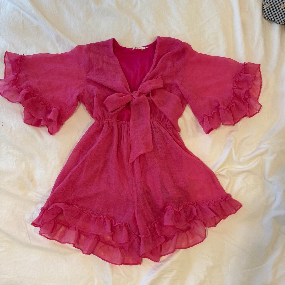 Mi Ami Pink tie front short sleeve Romper, ruffle sleeves and shorts, V neck